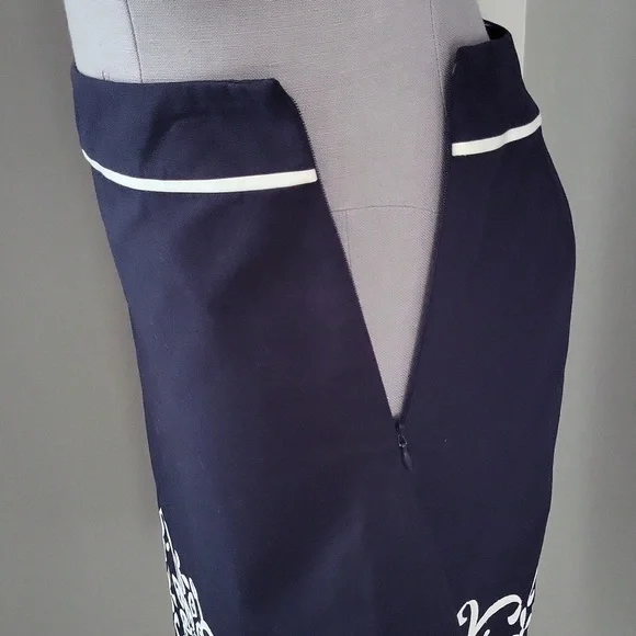 Ann Taylor Midnight Blue Pencil Skirt With White Embroidery - Picture 5 of 8